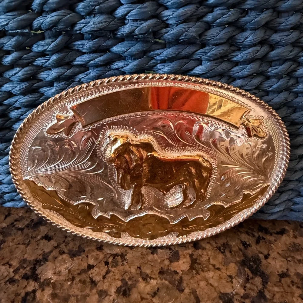Alpaca Silver with Hold Bull Belt Buckle